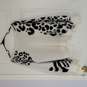Vince Camuto Animal Print Sweater White and Black